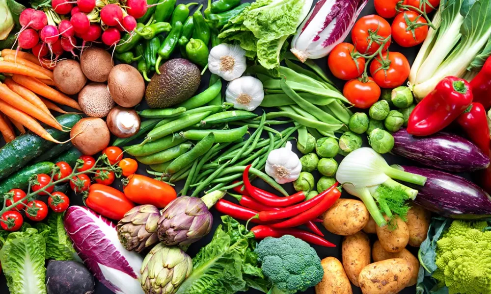 ۸ سبزی که به لاغری کمک میکند